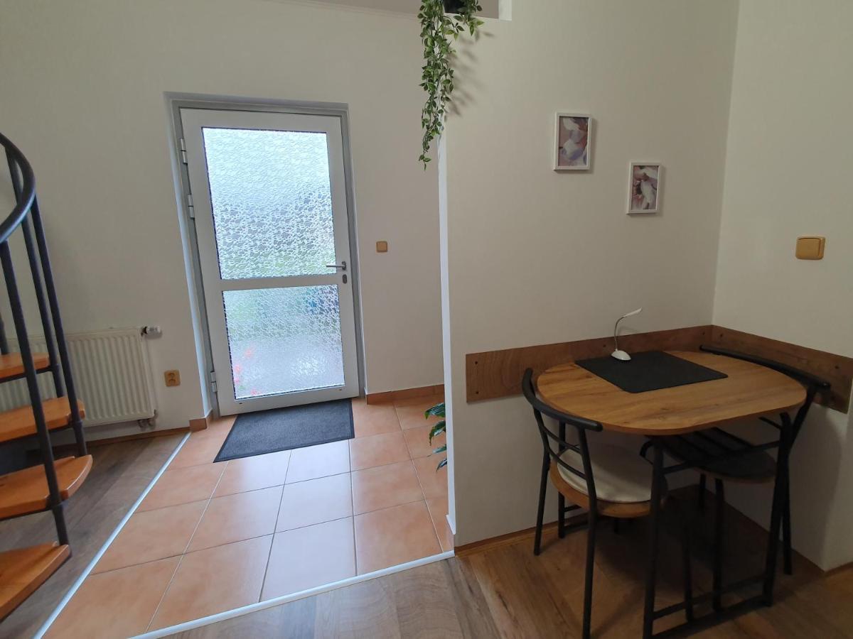 Apartman U Jakuba Dvur Kralove nad Labem Luaran gambar
